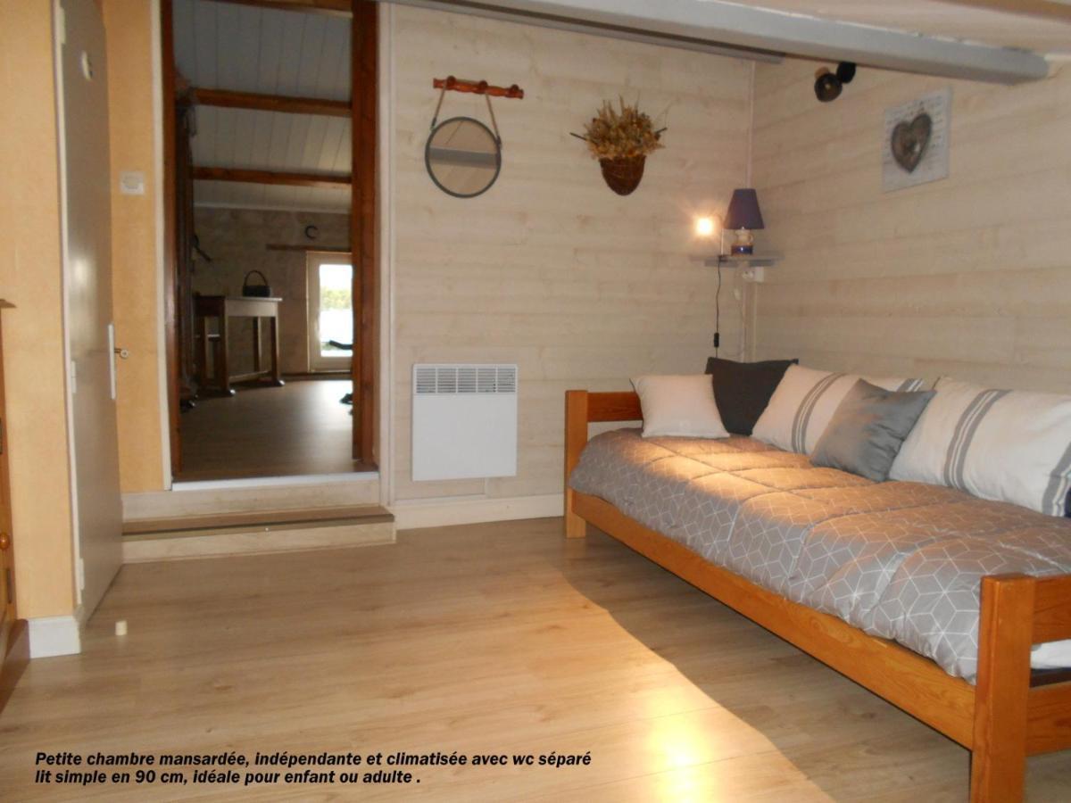 La Taillee Marais Poitevin Bord Riviere Peche ,Barque, Velos, Wifi, Linge, Cheminee, Cuisine, Terrain De Boules מראה חיצוני תמונה